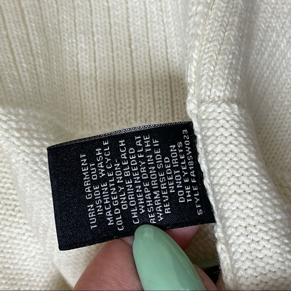 Molly & ISADORA ivory lace up sweater 1X - Picture 7 of 7